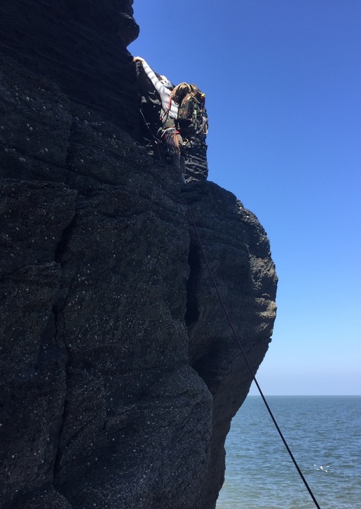 Exmoor Coast Traverse - gaining ledges before the East Inlet